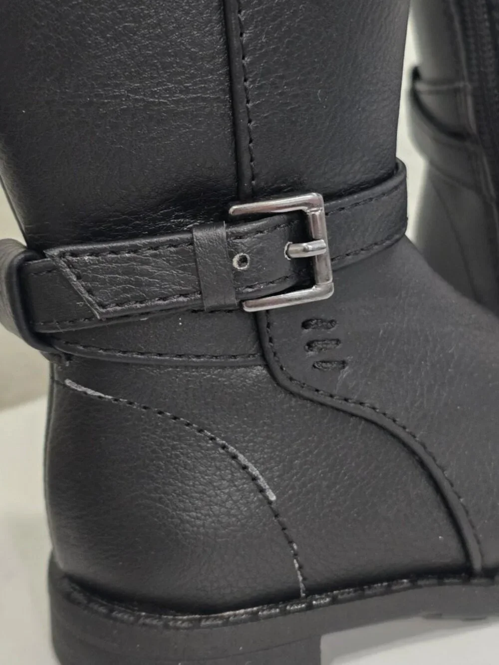 The Children’s Place ✦ Black Riding Boots ✦ Side Zipper Buckle Detail Sz 4 NWT